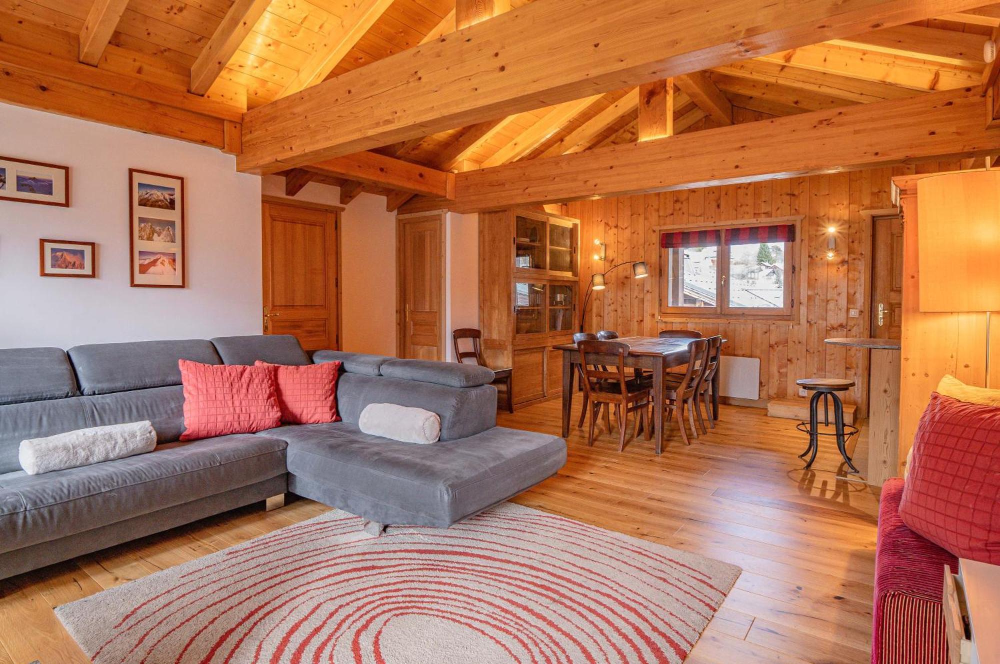Apartment Capucin - A 3 Bedroom Chamonix Mountain Loft ภายนอก รูปภาพ