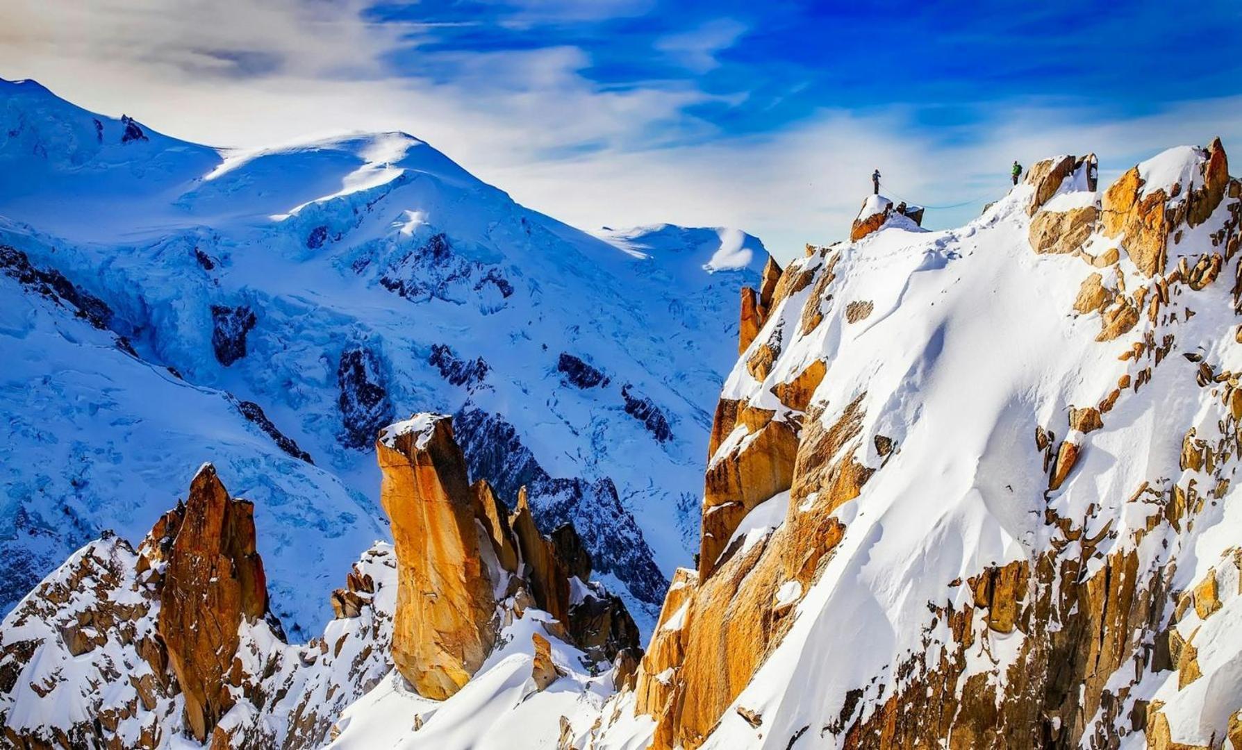 Apartment Capucin - A 3 Bedroom Chamonix Mountain Loft ภายนอก รูปภาพ