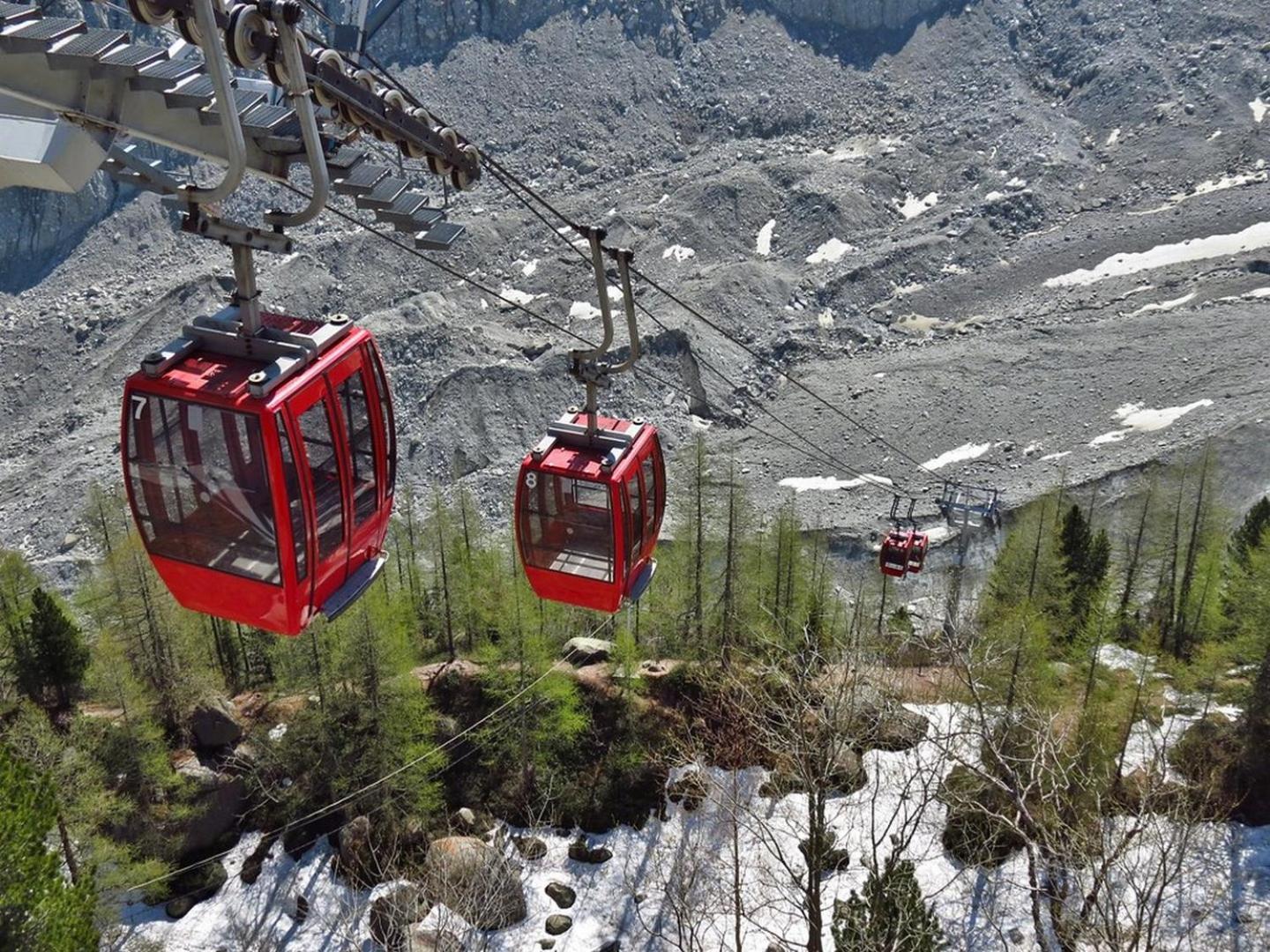 Apartment Capucin - A 3 Bedroom Chamonix Mountain Loft ภายนอก รูปภาพ